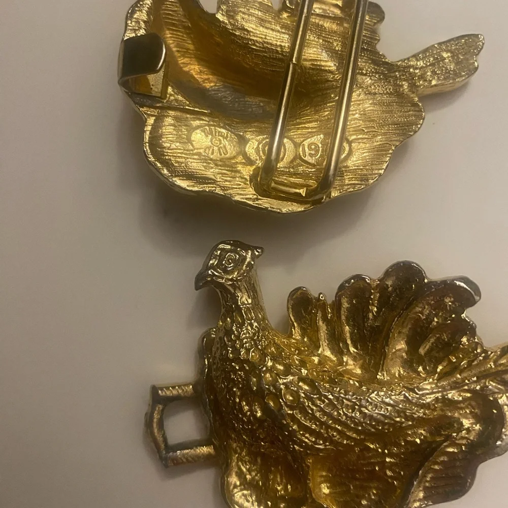 Mimi Di N elegant gold